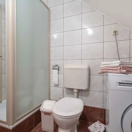Apartment Keszthely 9 *